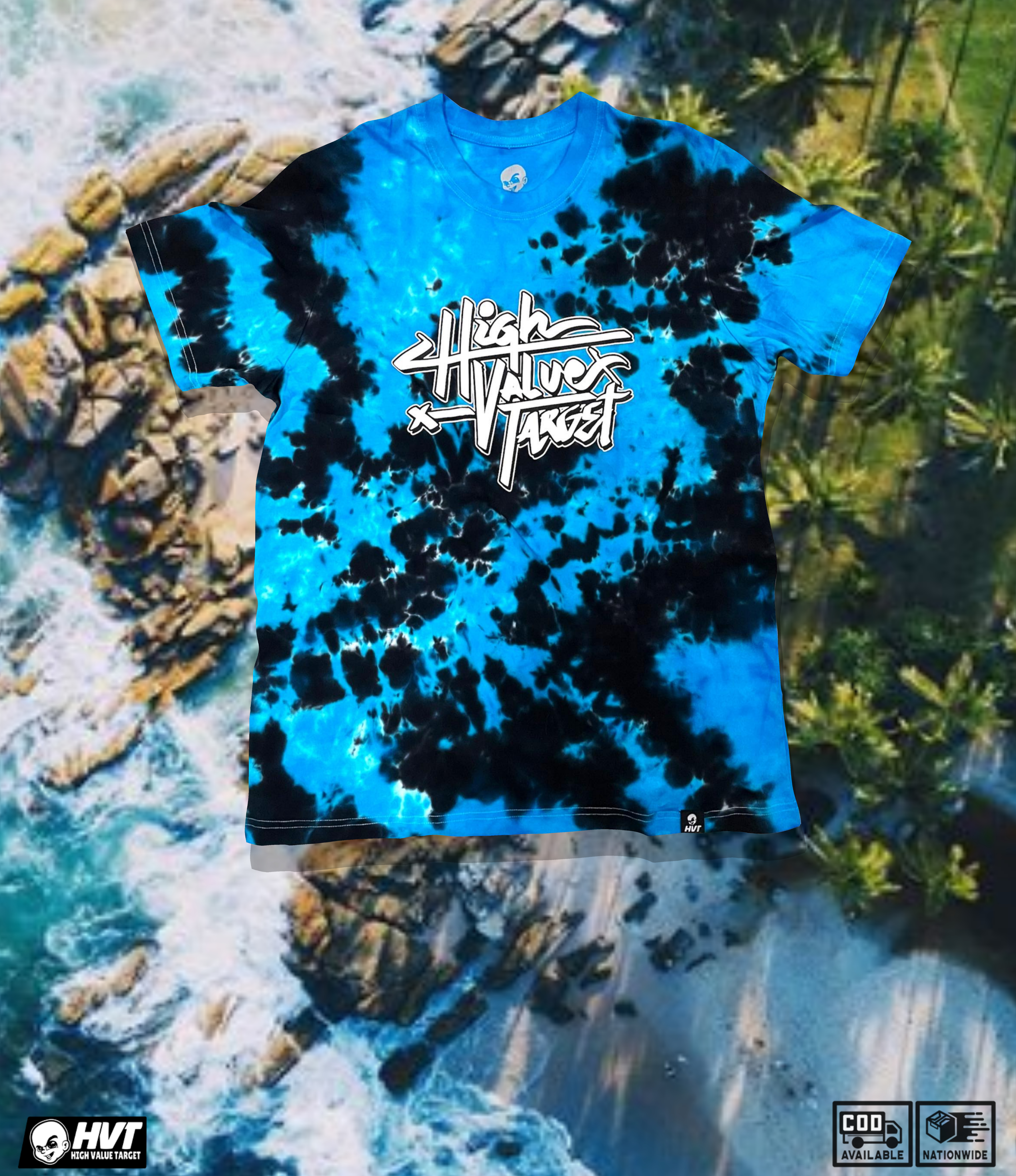 Turquoise blue tie dye shirt with relaxed fit for stylish everyday streetwear look