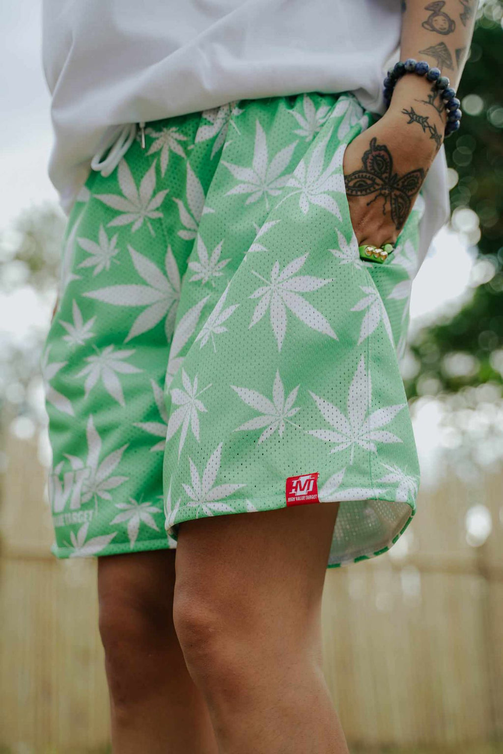 HIGH VALUE TARGET "HVT KUSH" MESH SHORTS -  GREEN WHITE
