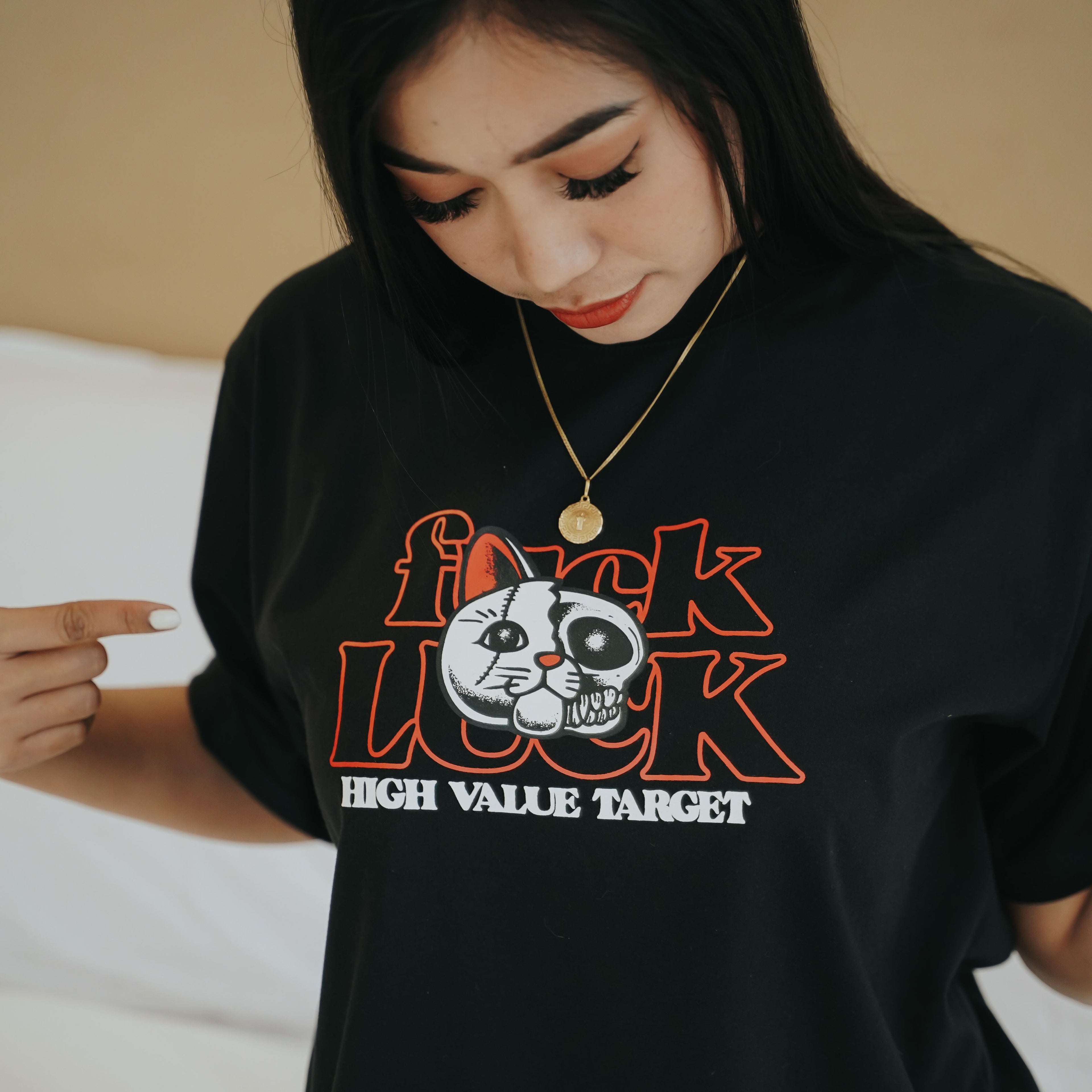 HIGH VALUE TARGET "LUCKY CAT " BLACK CVC COTTON UNISEX T-SHIRT